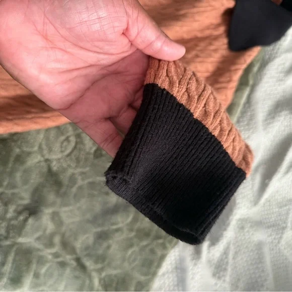 Marled Brown & Black Cable Knit Style Cardigan - Picture 3 of 7